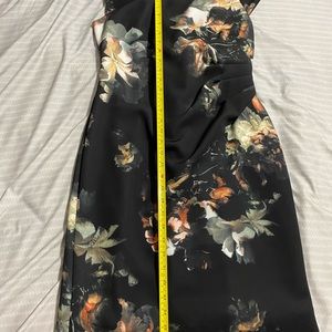Free shipping for a week! Almost brand new dress